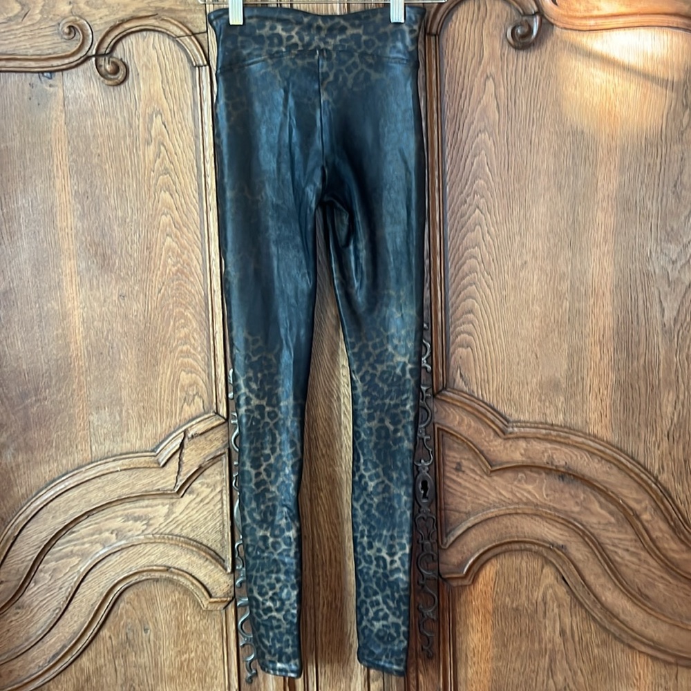 SPANX Faux Leather Metallic Leopard Cheetah Leggings - Picture 8 of 14
